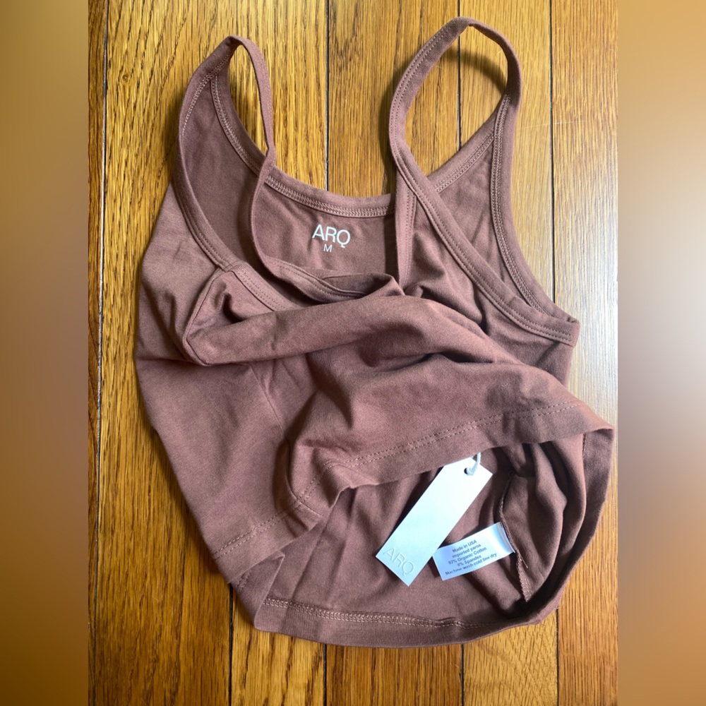 ARQ Crop top Medium Brown